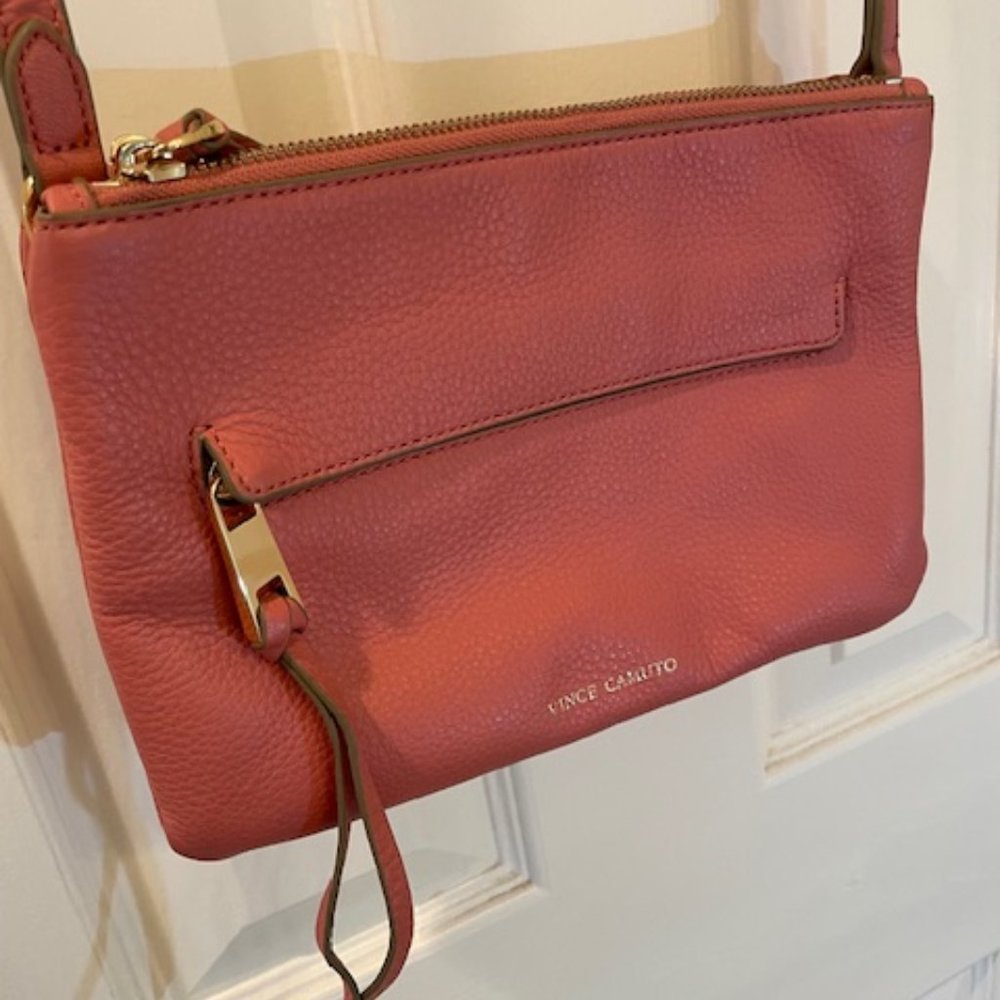Vince Camuto cross body purse